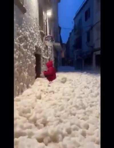 В результате крушения танкера у берегов Испании произошел самый большой в истории разлив фейри.