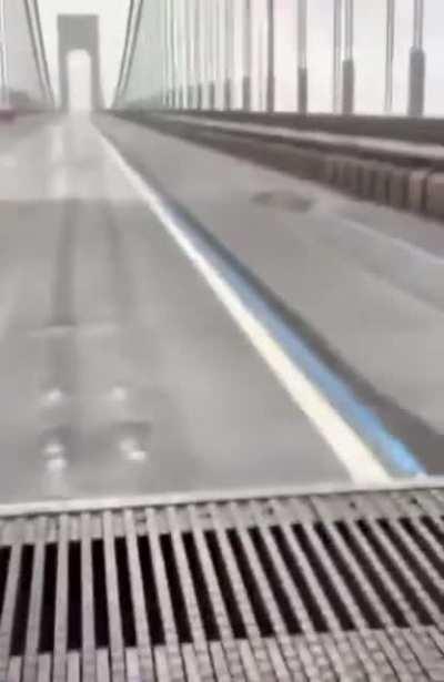 Sound of the bridge in high winds..