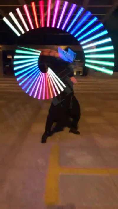 Now this is a vein of ravey twirly stuff I can get behind