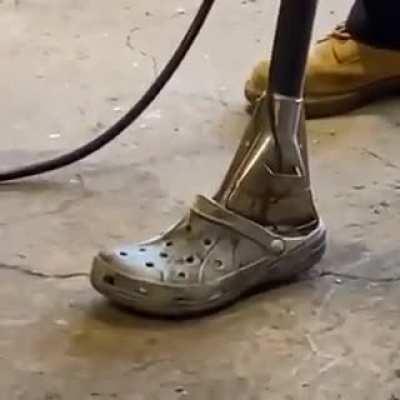 Hell-o-Crock, The Ten Thousan Degrees Plastic