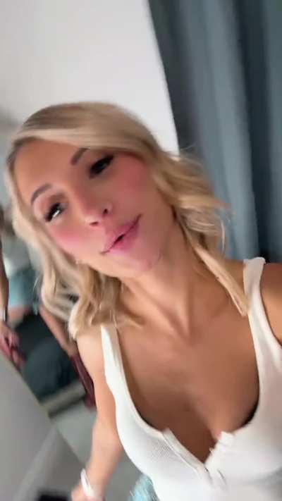 I would like to tease you and suck you