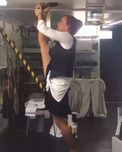 Сама не зафиксируешь, никто не зафиксирупт