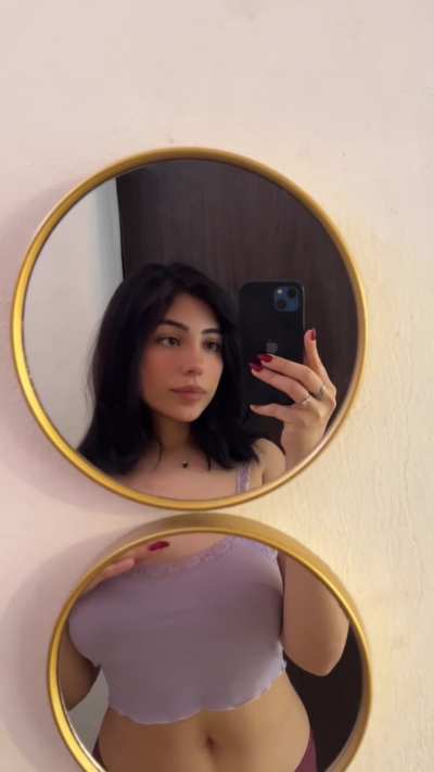 Cover this pretty face  with your hot load