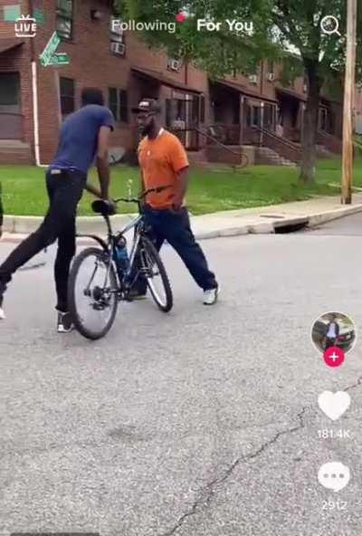 When You Catch The Nigga That Owe You 200 ‼️‼️‼️😈👊🏽🤯🤧