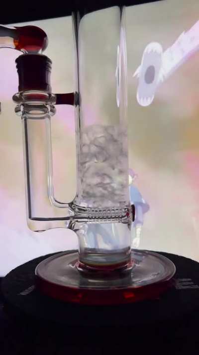 Pain’s reaction to my bong rip lol. Cheers y’all !