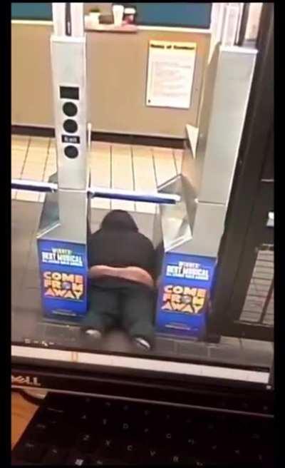 Y’all remember when Akademiks got caught tryna finesse getting on the train 😂