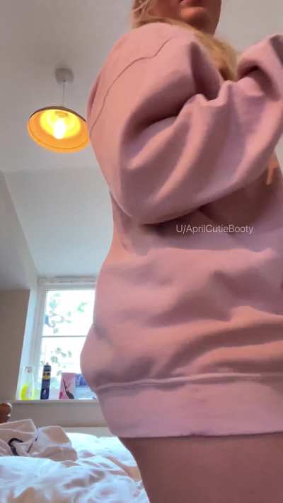 Another simple ass reveal :)