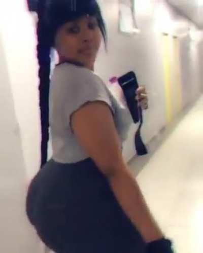 she thicker than a snicker