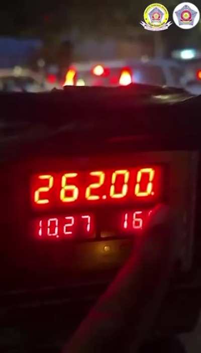 A simple guide to help you determine if a Mumbai auto-rickshaw meter is faulty. This is an authentic video shared by a friend. 