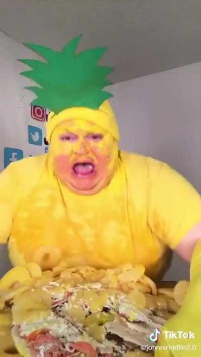Man in pineapple costume sexually assaults pizza.