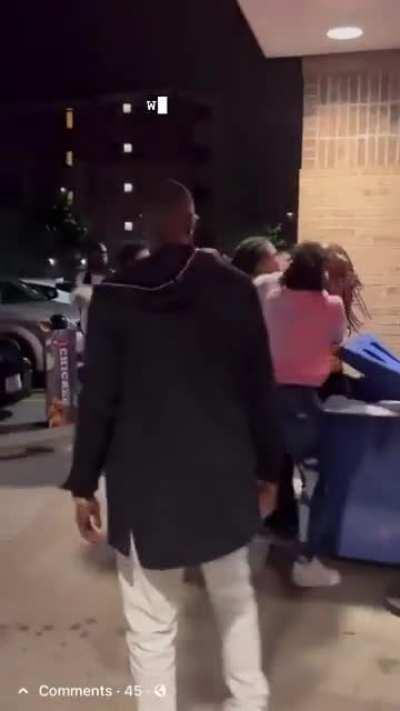 this is the funniest 1v5 I ever seen