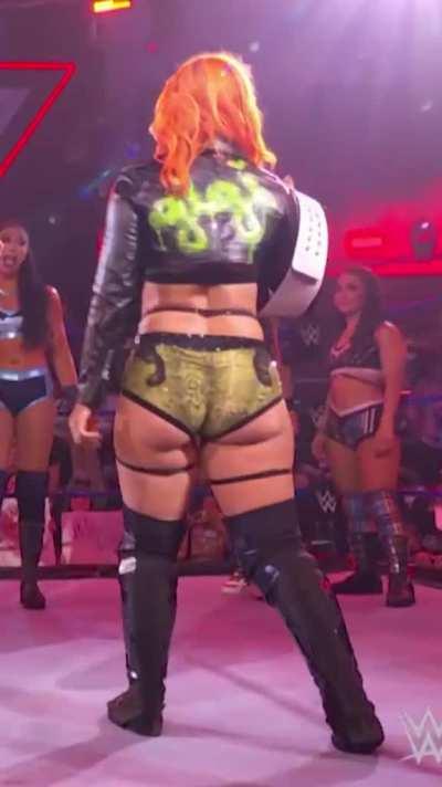 Priscilla Lee Kelly/Gigi Dolin