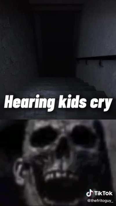 bu tarz cursed videolar cok hosuma gidiyo