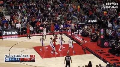 [Highlight] Harden doesn't get the foul as Raptors break out in transition and GTJ nails the 3