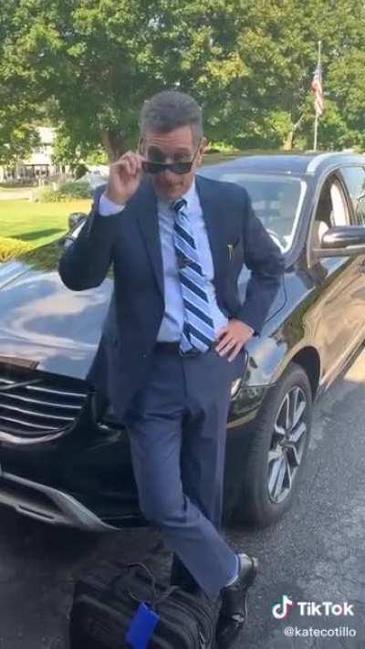 The fact that it stopped at “do u like your job?”