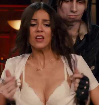 Victoria Justice getting her tits exposed before a gangbang