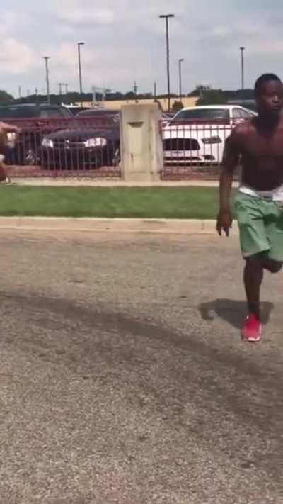 Aquaman vs. Black Panther