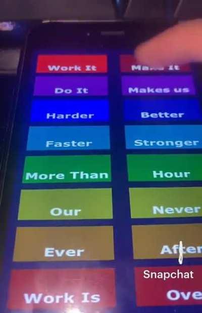 Четвёртый час ночи, а мозгу срочно нужно потыкать эти кнопки.