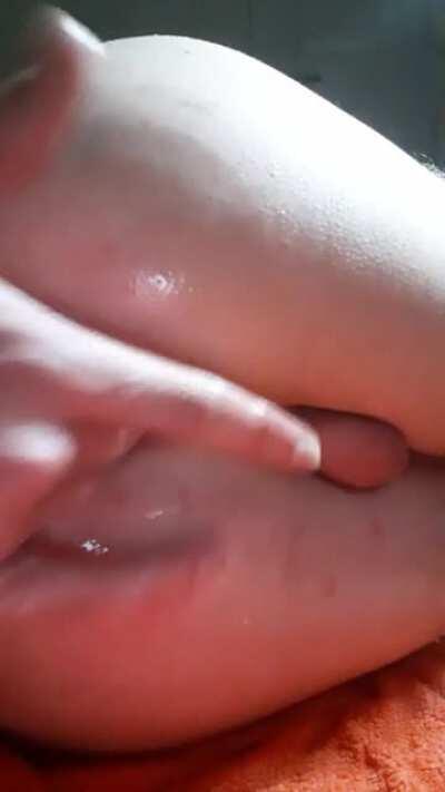 I want someone to shoot their load in me!