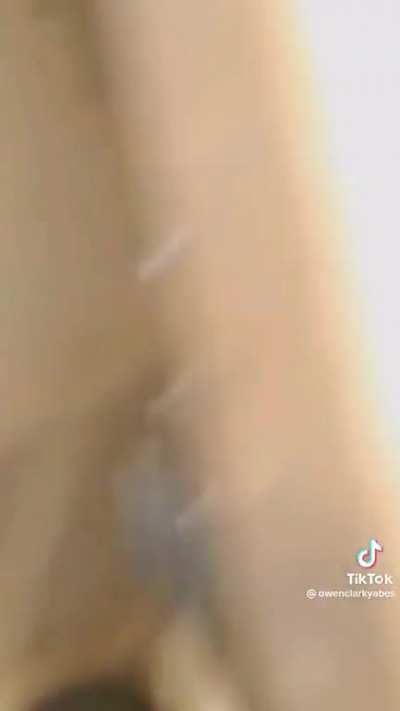 When you trying to fast cleaning in Jollibee ( CTTO ) 😁✌