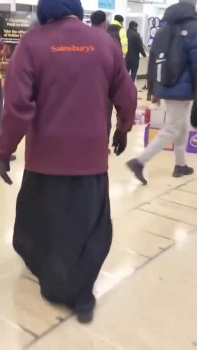 A group of men rushed into the Sainsbury's in Chiswick attempting to steal alcohol.