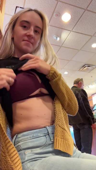 Sorry I couldn’t hold it in 😜 [gif]