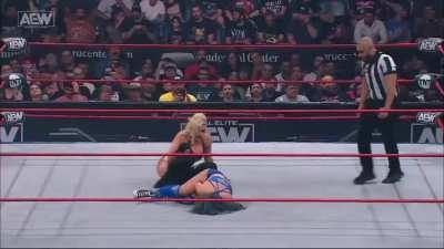 Taya leg drops Skye Blue