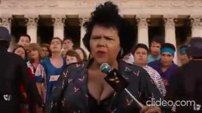 Fox News in Idiocracy vs. Fox News IRL