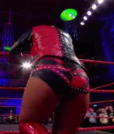 Toni’s Lovely 🍑