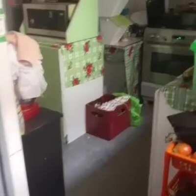 A la cocina 🚀🧼🧹 pd:desbaneame FeelsRainMan