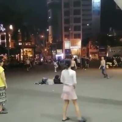 Jianzi in the streets