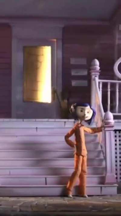 Behind the scenes of the film Coraline, showing the stop-motion process of Laika Entertainment.