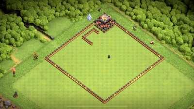 [HUMOR] When you want to play snake but can’t leave the app because you’ll get attacked