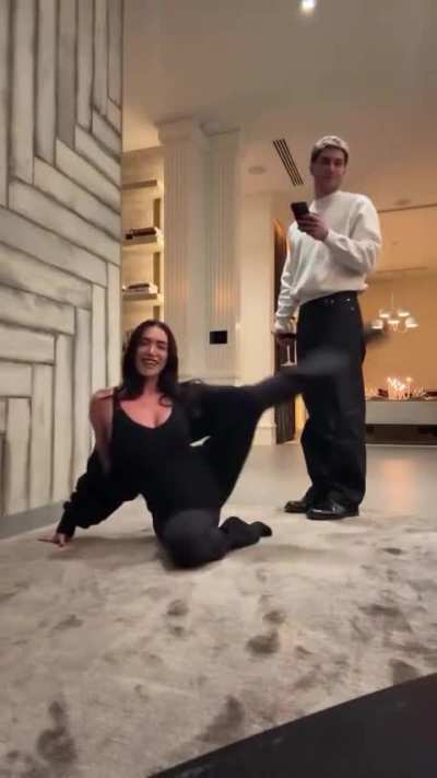 Sabrina’s Flex - 23 Nov 2024