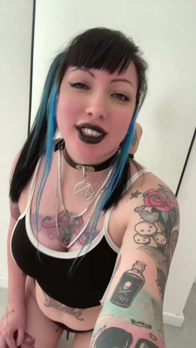 When I'm craving sex I go a little bit of crazy [22F]