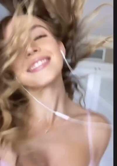 It had to be done, bouncing sweeney slow mo