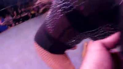 An illegal move in LFC (Tomiko Tajima kicks Jenny Valentine)