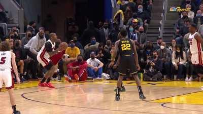 [Highlight] Draymond does it all. Provides help on Butler dribble penetration, then sprints to recover and block PJ Tucker's corner 3