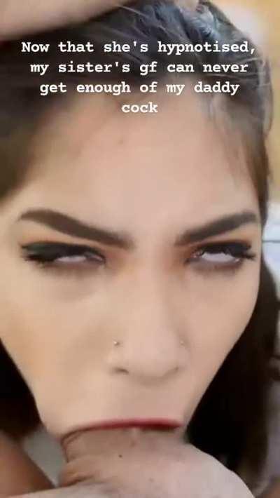 does somebody know her name?