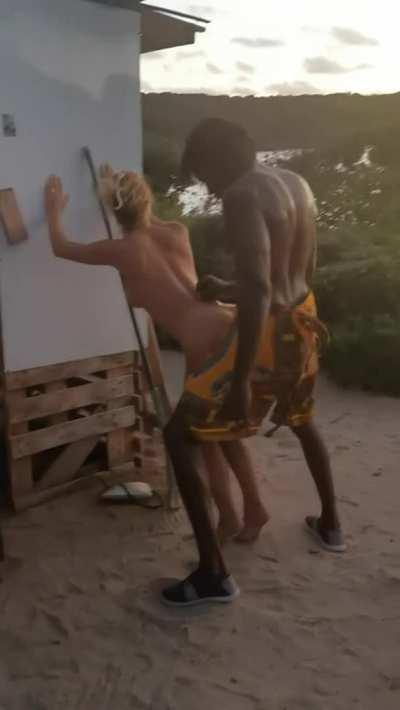 Milf got vaccinated and is ready for bbc on vacation