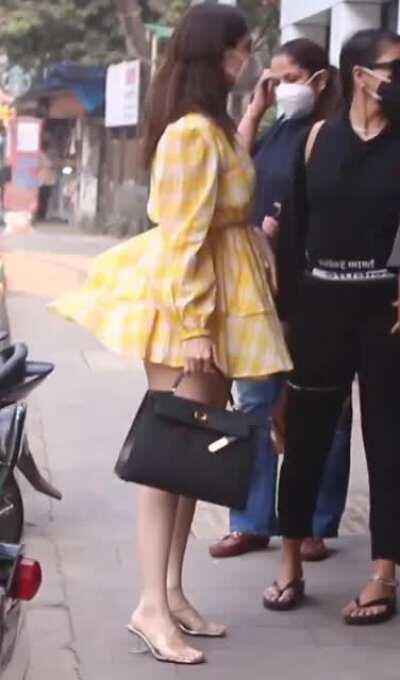 oops its so windy, Tamanna Bhatia so hot today even nature helping us to give the best view