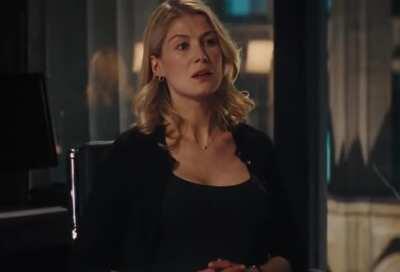 Rosamund Pike