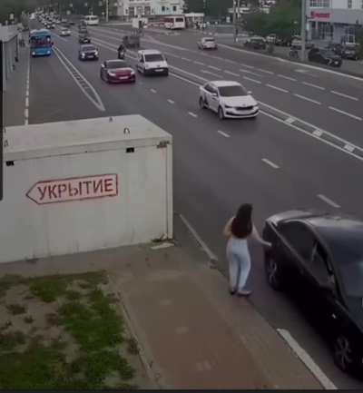 wcgw picking up on a busy road