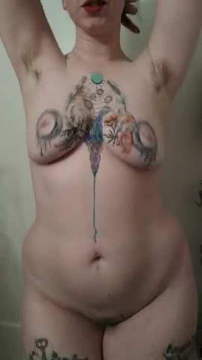 come enjoy my tatted tits, no PPV on videos under 10 minutes on my premium page xx