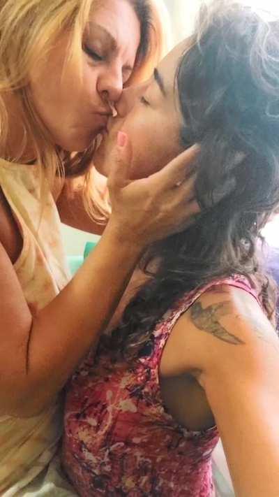 Guess.. Who is the wildest? 