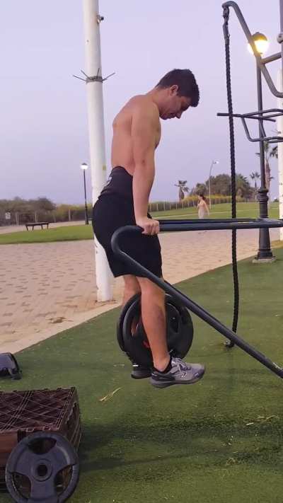 55x3 (71kg bw) after failing 50kg for 1 rep in September