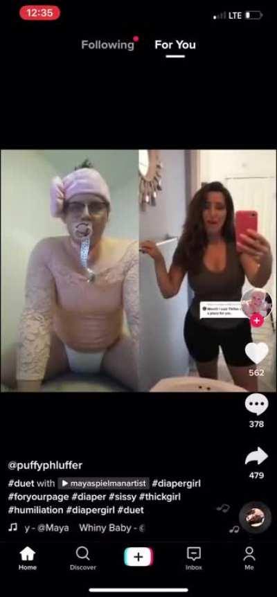 I present to you: Grown man as baby