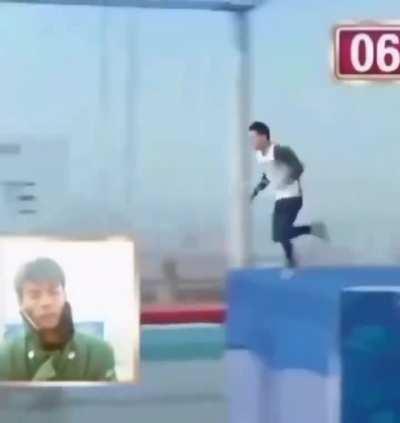 Fujian people zouxianing to USA