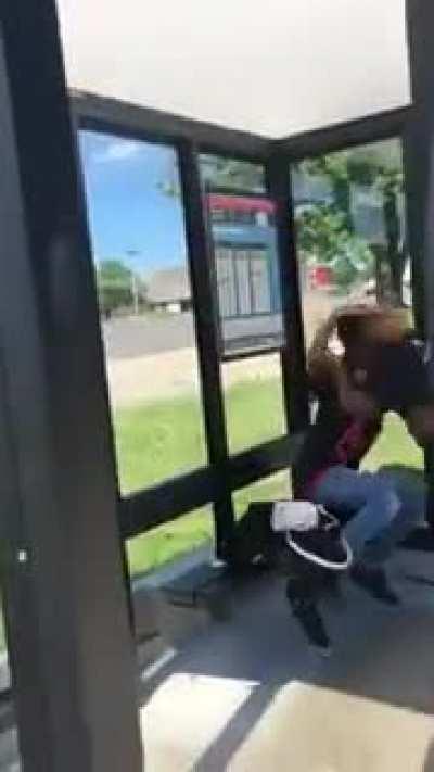 girl catches person who jumped her and delivers justice