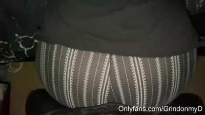 Big booty wife grinding in flares